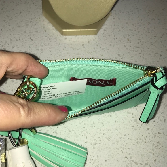 Merona Card Holder - Picture 4 of 4